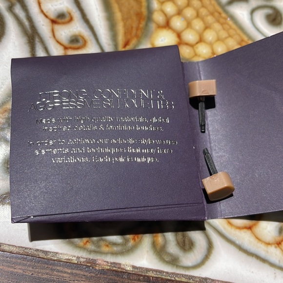 Brian Atwood Beatrice pumps. 7 - Picture 12 of 15